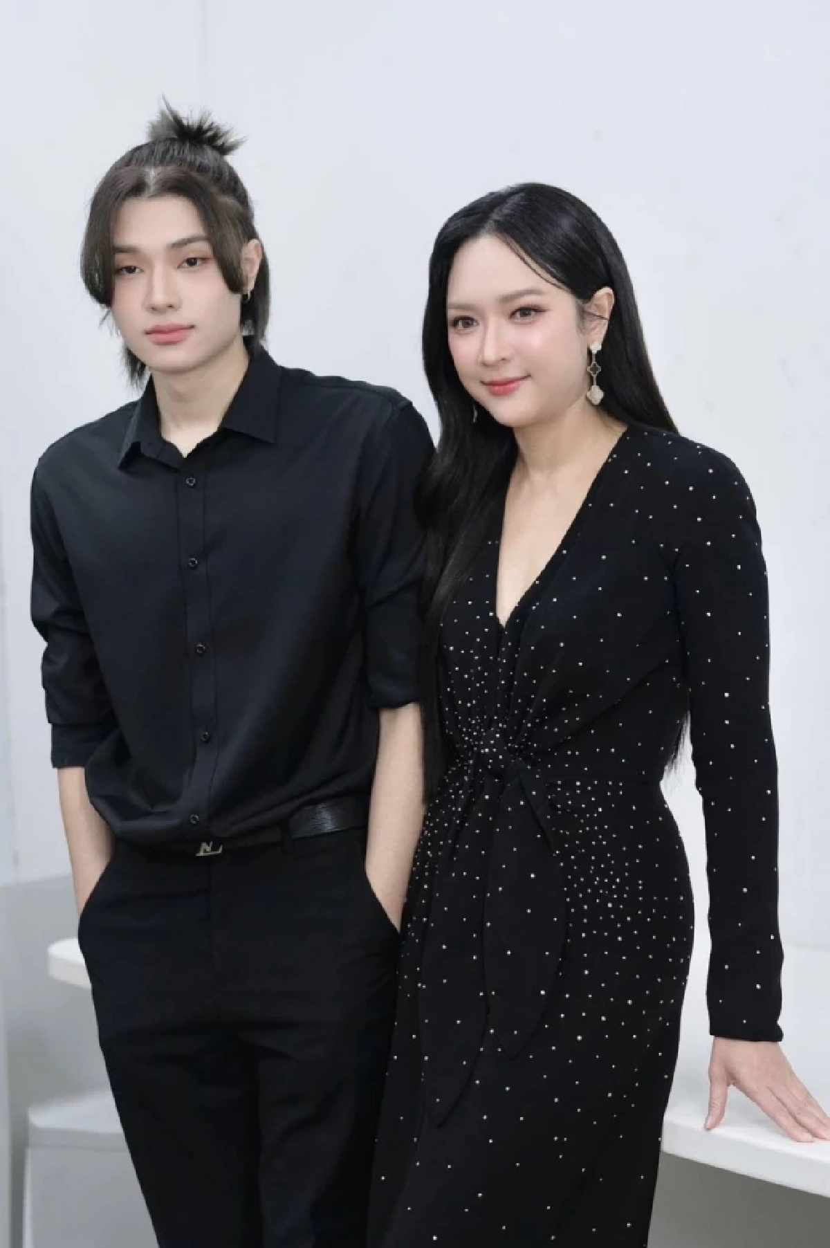 เปิดประวัติ "ทัด ธนกฤต" พระเอกซีรีส์วาย เพิ่งรู้เป็นลูกชาย อดีตนางเอกดังยุค 90