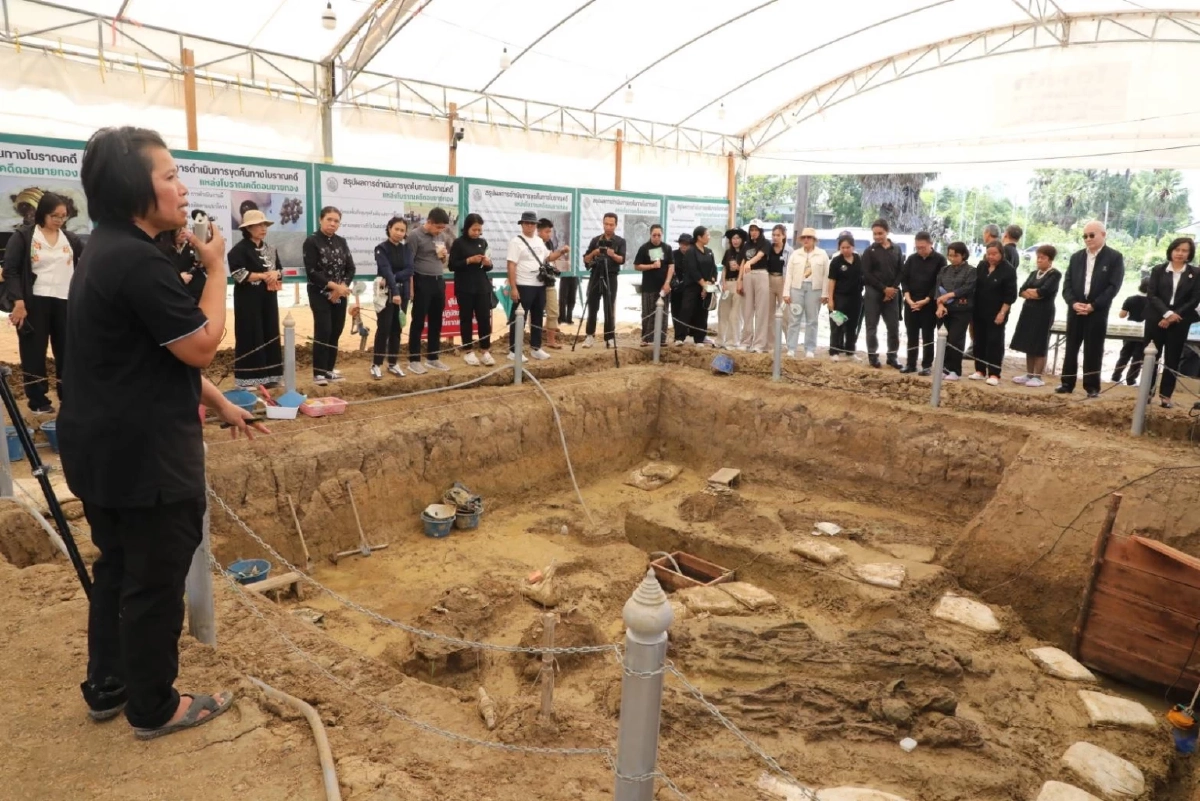 ค้นพบครั้งใหญ่ "ดอนยายทอง" เพชรบุรี  ขุมทรัพย์อารยธรรมโบราณ 2,000 ปี