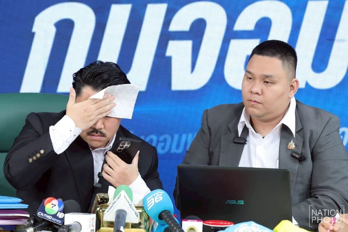 เดือด! แฟนเก่า โทร.แฉ "หมวดนัท" กลางไลฟ์สด จนทนายต้องลุกไปเคลียร์