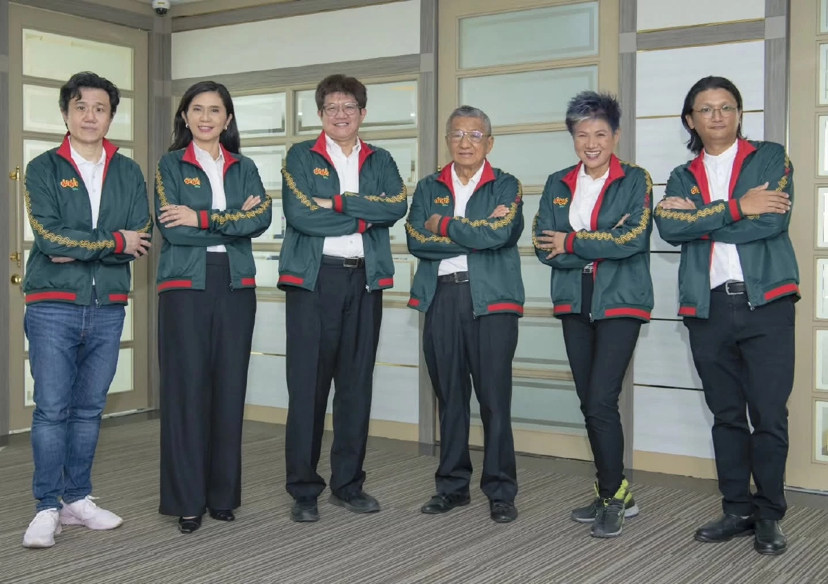 นักธุรกิจแห่อาลัย ‘พิพัฒ พะเนียงเวทย์’ หัวเรือใหญ่ ‘มาม่า’