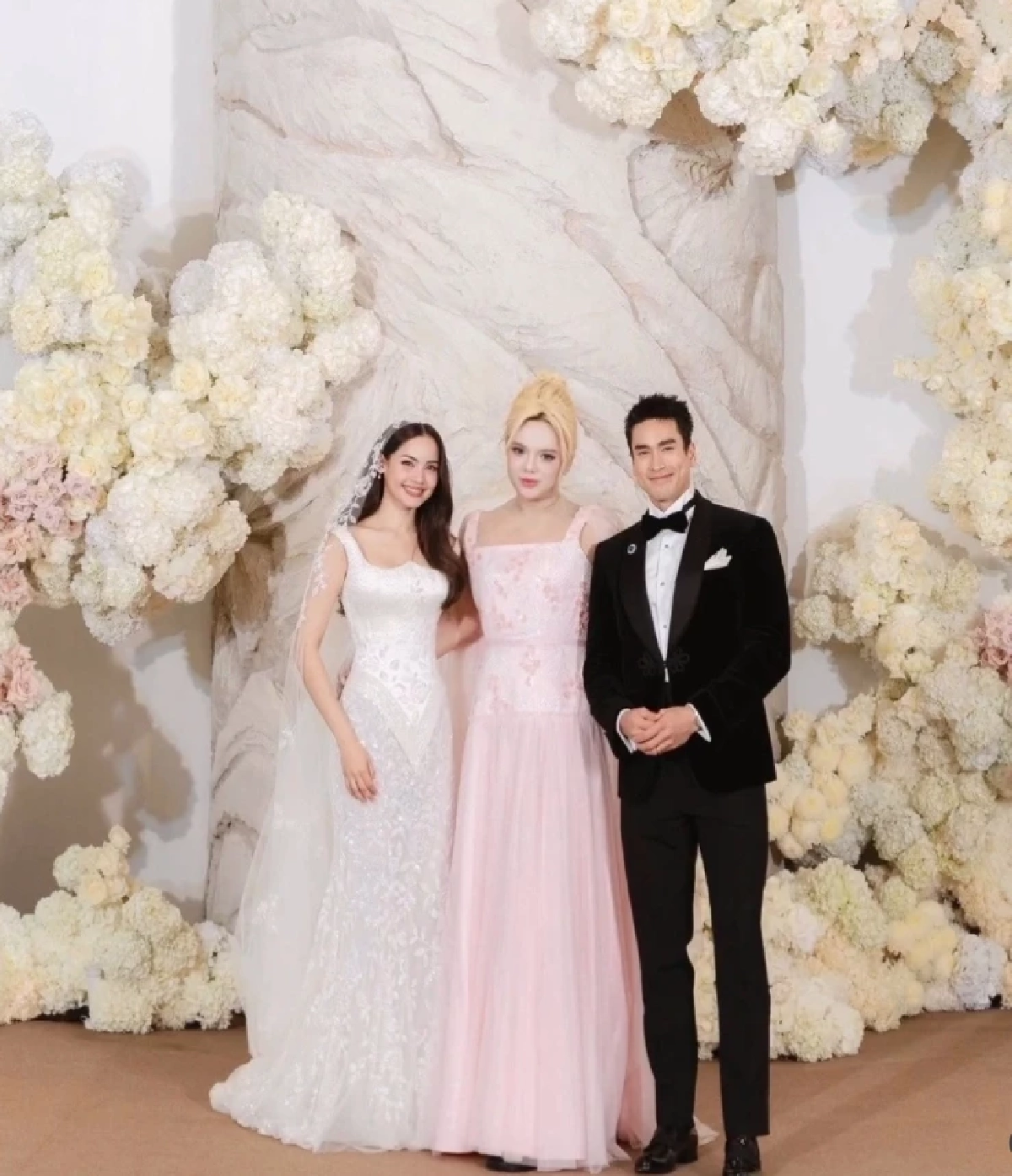 ว้าว! "เอ ศุภชัย" เผยแล้ว "ณเดชน์ - ญาญ่า" แต่งงานรอบ 3 ใส่ซองให้เท่าไหร่?