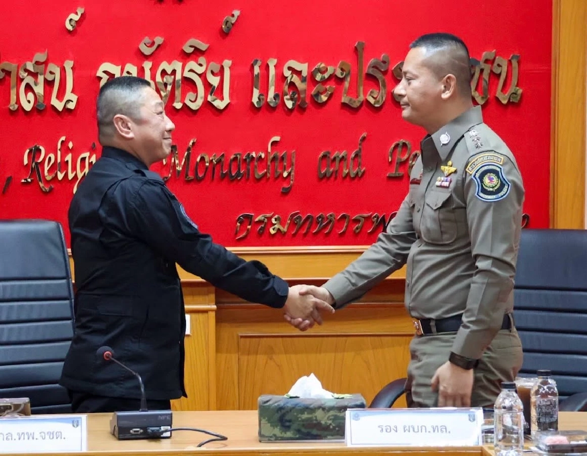 ตำรวจ-ทหาร หารือร่วม กรณี "กำลังพล" พกพาอาวุธปืนระหว่างเดินทาง