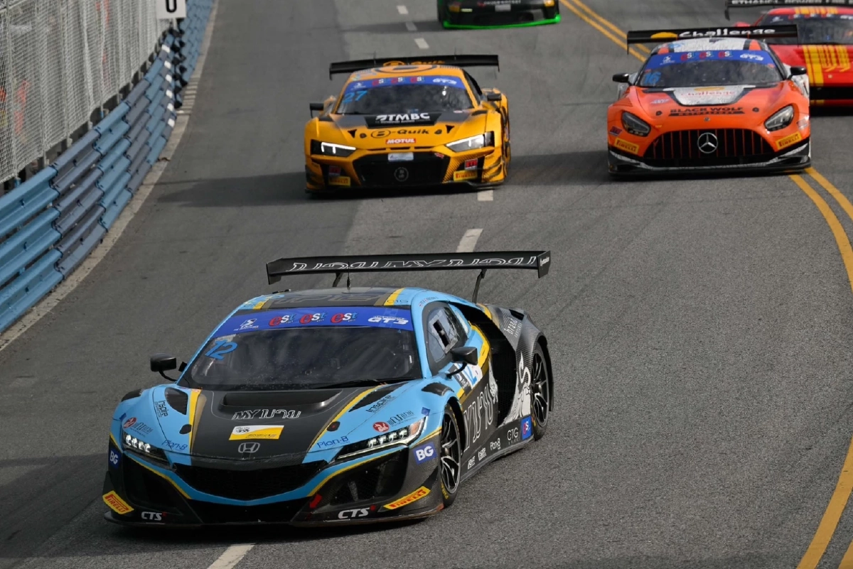 “ต๊อด-ปิติ” แซงท้ายเกม! สิงห์ มอเตอร์สปอร์ตฯ เหมาชัย GT3 ศึกบางแสน 2 เรซติด