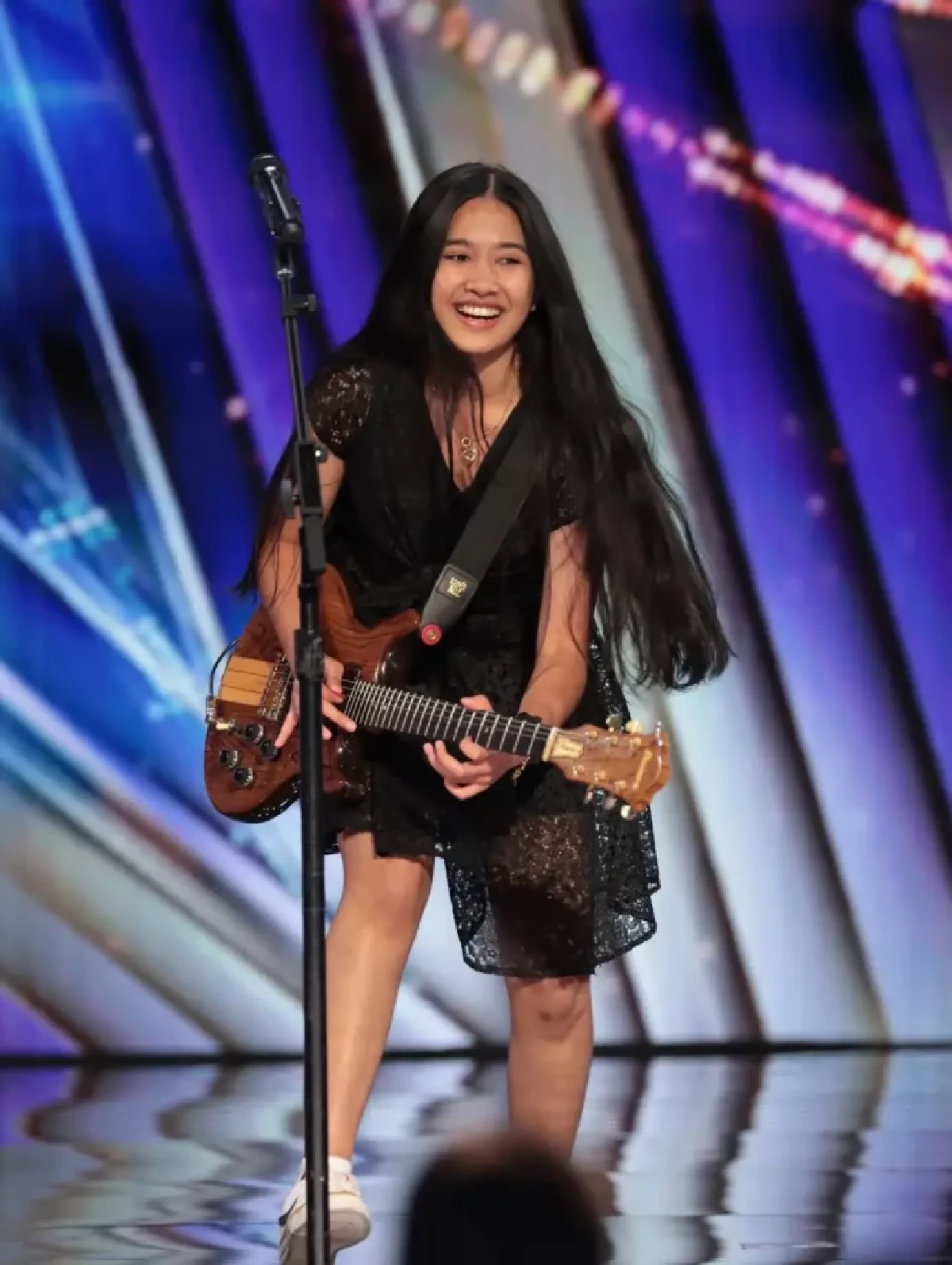 "น้าหงา" เตือนสติ! ดราม่าแห่รุมล้อม "เนเน่ AGT"  ซัด! อย่าเพิ่งสูบเลือดสูบเนื้อ
