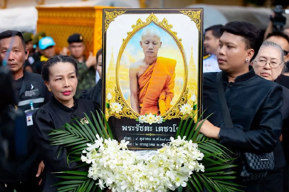 "ออย แสงศิลป์" ซัดเดือดครบครัวเด็ก 11 ขับชนพระดับ ไร้เงาขอโทษ