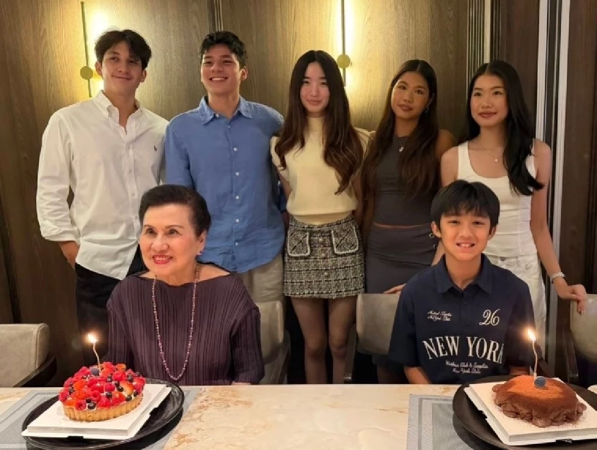 หายาก! ครอบครัวปุณณกันต์ ฉลองวันเกิด "คุณย่าดาริกา" 84 ปี
