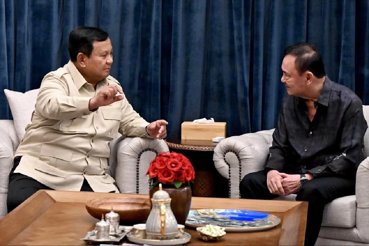 "3 ชินวัตร" โผล่จาการ์ตา เยือนบ้านพักส่วนตัว ปธน.อินโดนีเซีย