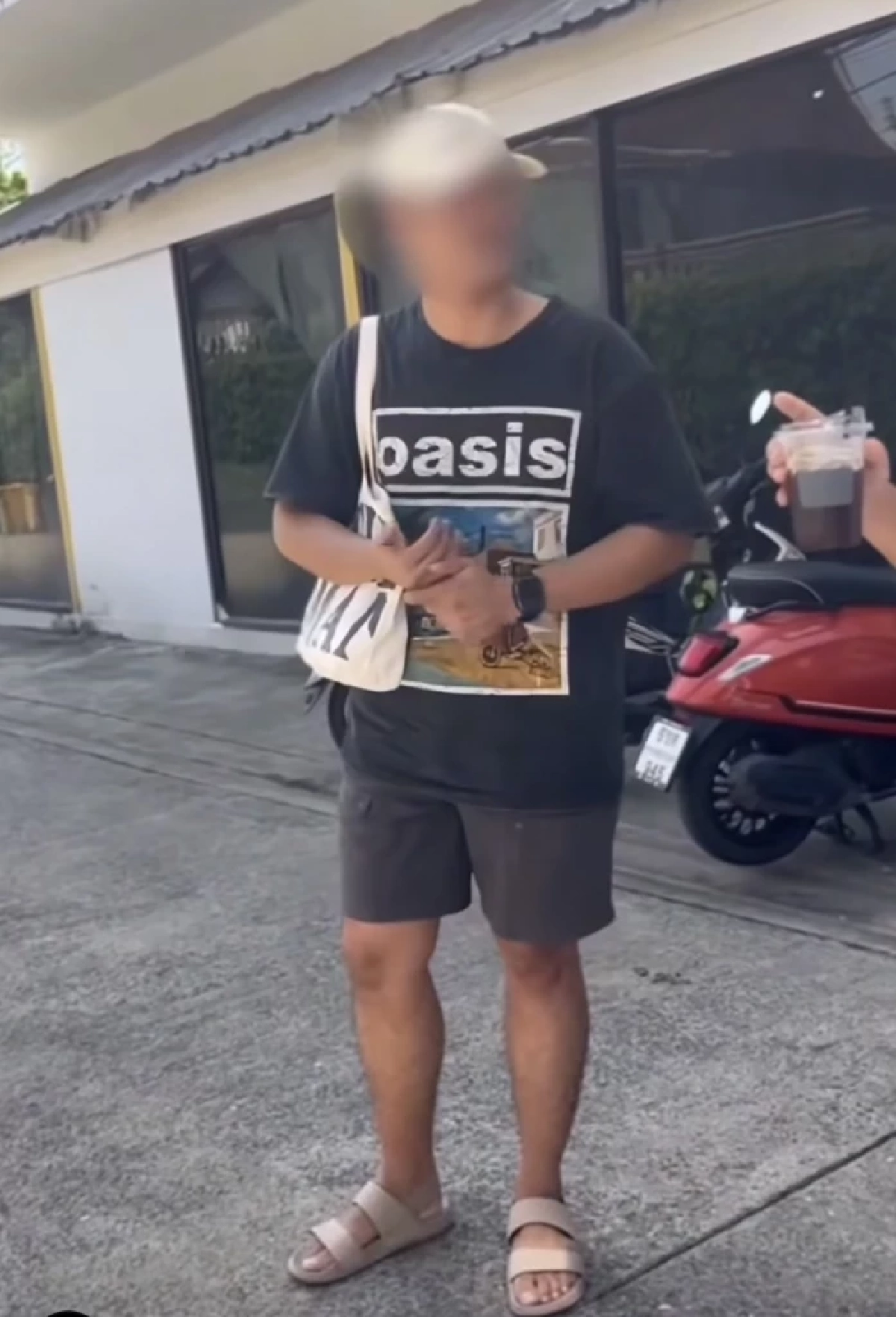 ขวัญผวา! ‘เจนิส’ เล่านาทีระทึก ชายปริศนาบุกบ้าน อ้างว่าเป็นคนรู้จัก