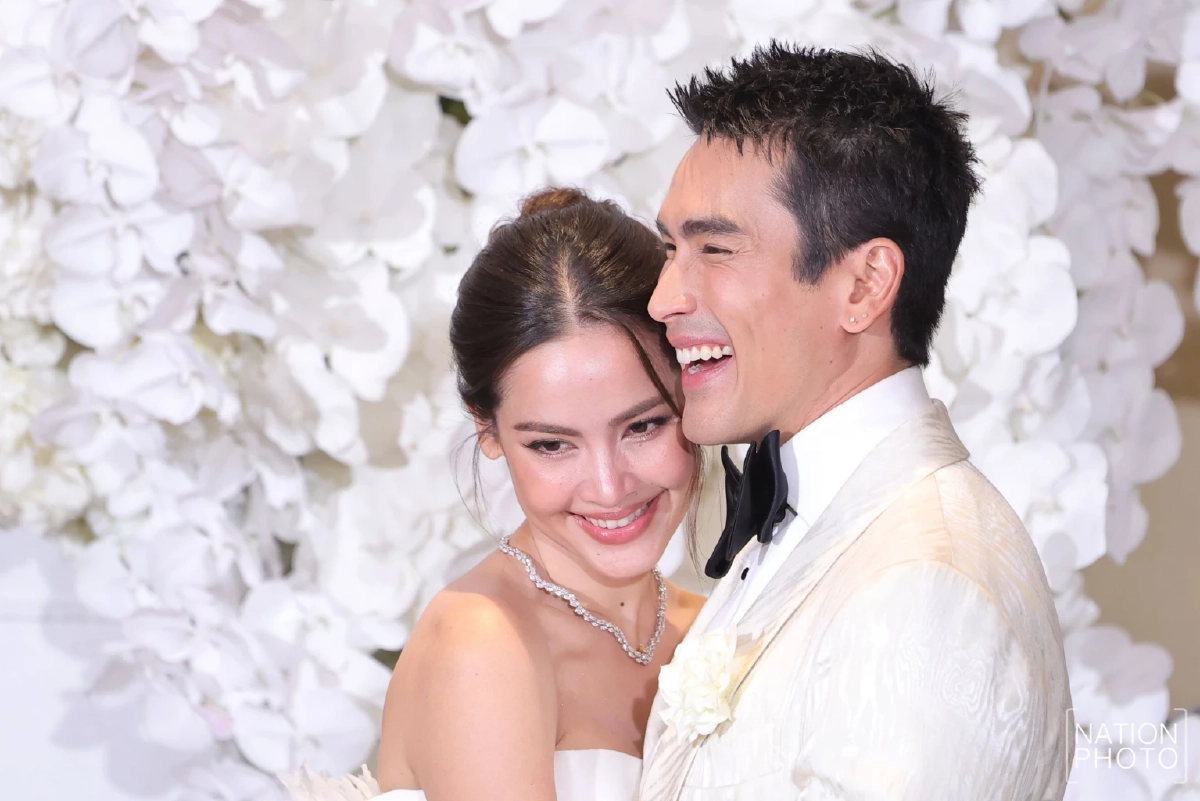 สุดชื่นมื่น ฉลองมงคลสมรส "ณเดชน์ - ญาญ่า" สวยหล่อยิ่งกว่าเทพนิยาย