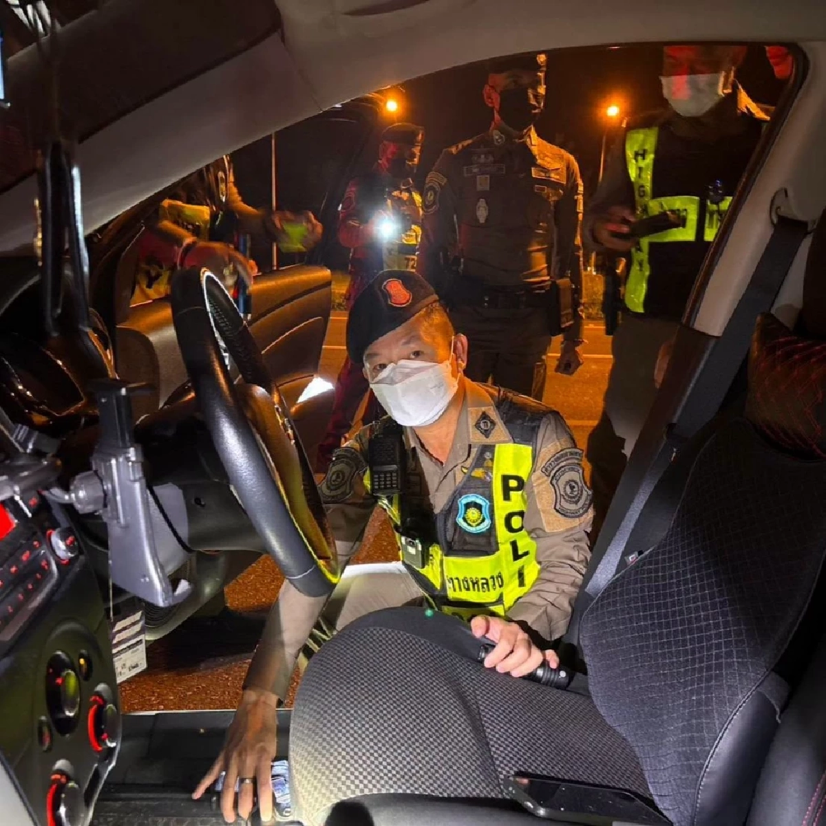 ทัวร์ลงยับ! ตำรวจทางหลวง แจงดราม่า จับ อส.ทหารพราน พกอาวุธปืนไว้ในรถ