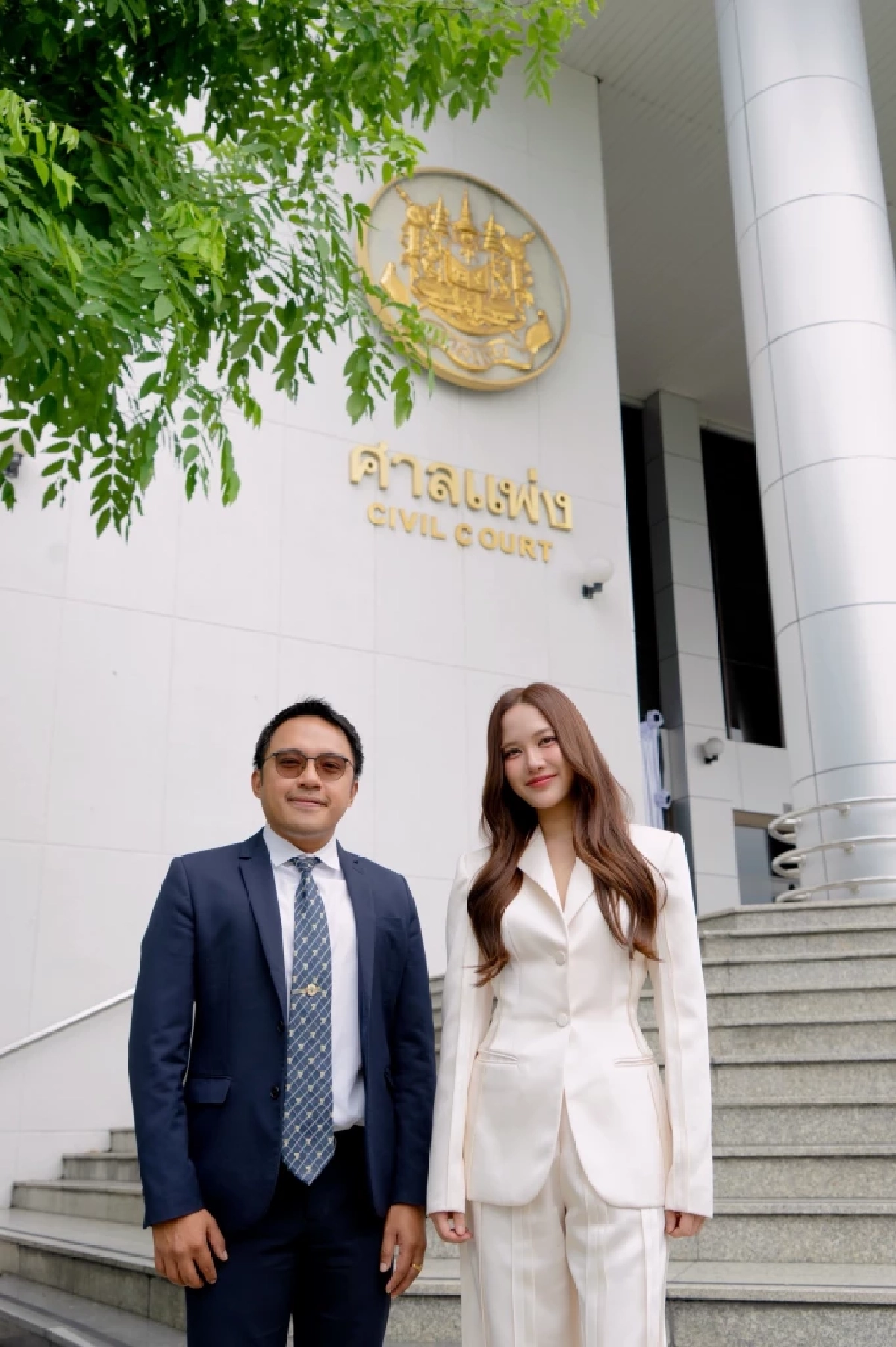 "ฟรีน สโรชา" ขึ้นศาลไกล่เกลี่ยอดีตต้นสังกัด ปมเงินค่าจ้างกว่า 8 ล้าน ยังไร้ข้อยุติ