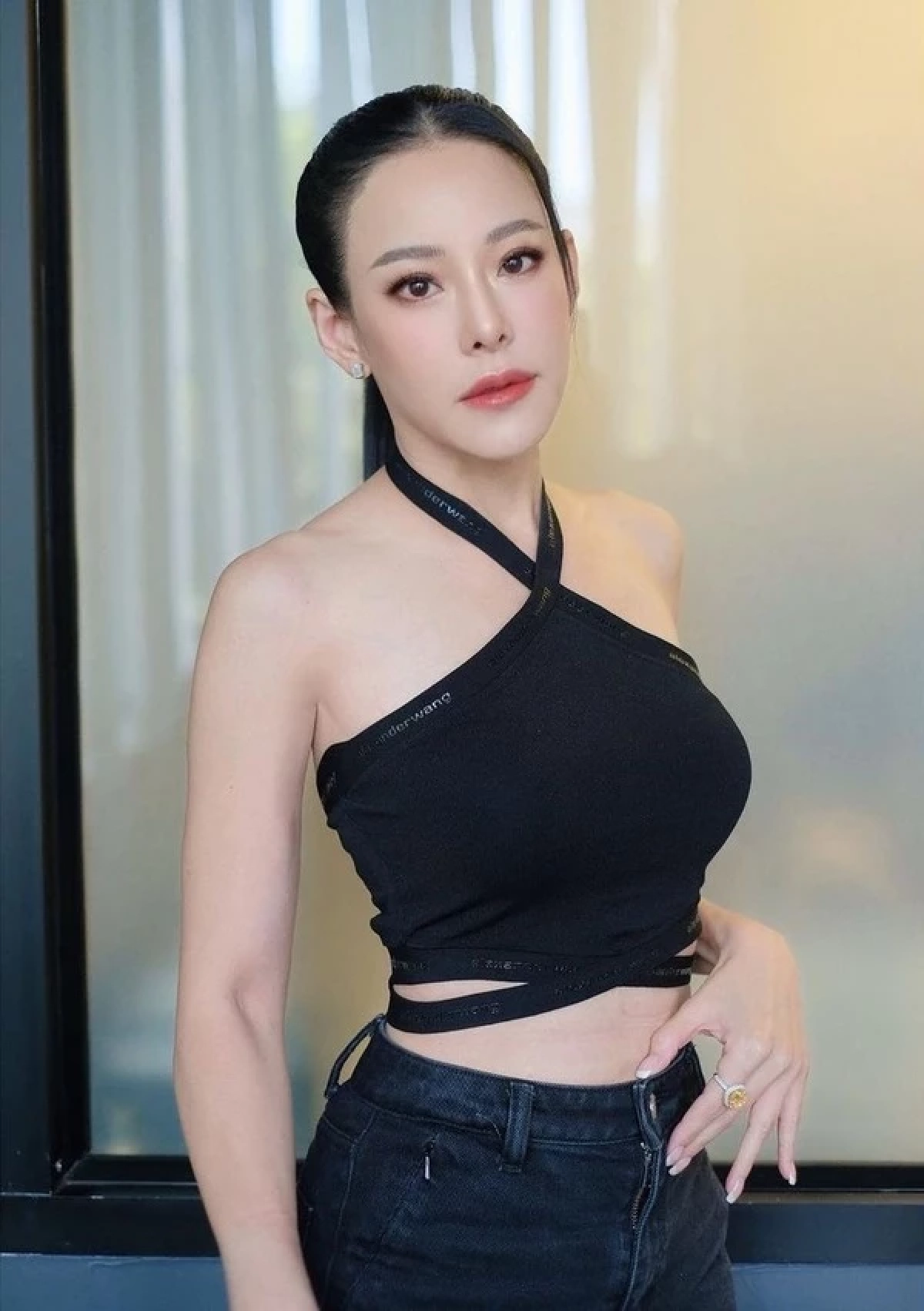 "หนิง ปณิตา" ประกาศละทิ้งชื่อเดิมชั่วคราว วอนเรียก "ปณิ" ลั่น! งดโยงดราม่า