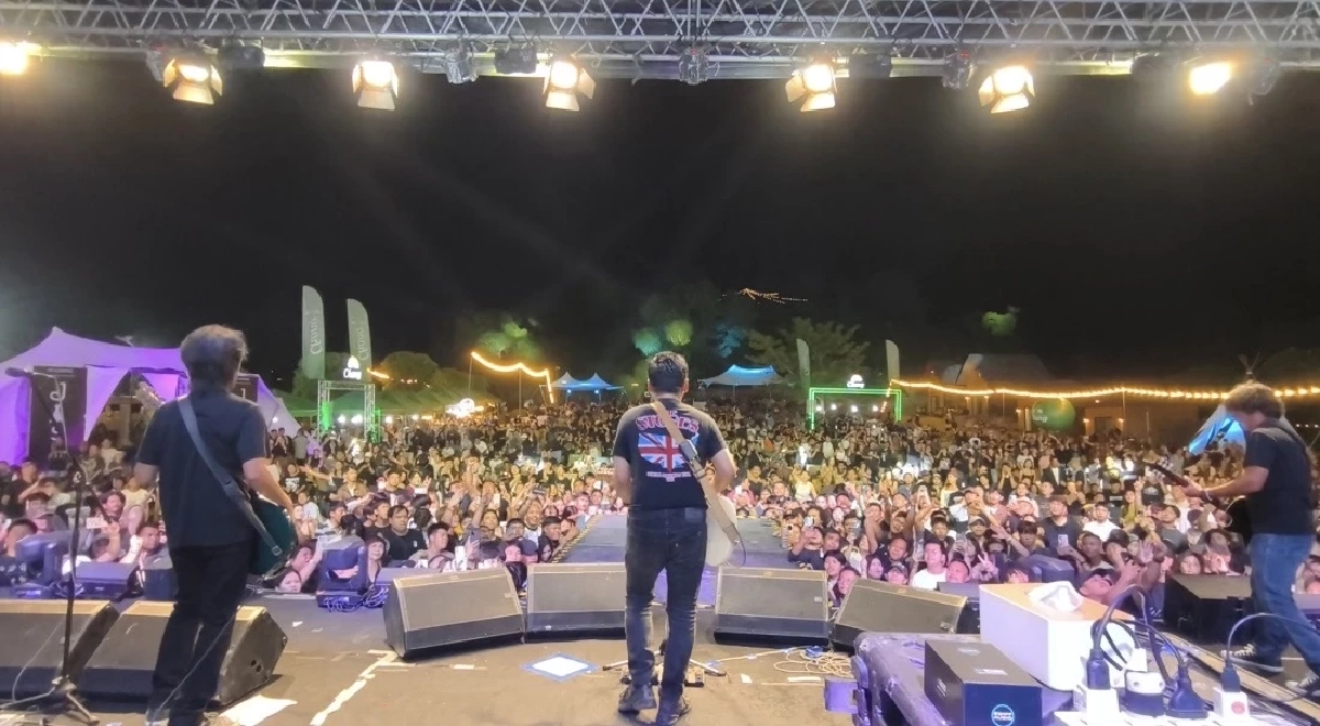 สนั่นเขาใหญ่! "เสก โลโซ" หวนคืนเวที แฟนเพลงกว่า 1,500 คน ต้อนรับการกลับมา