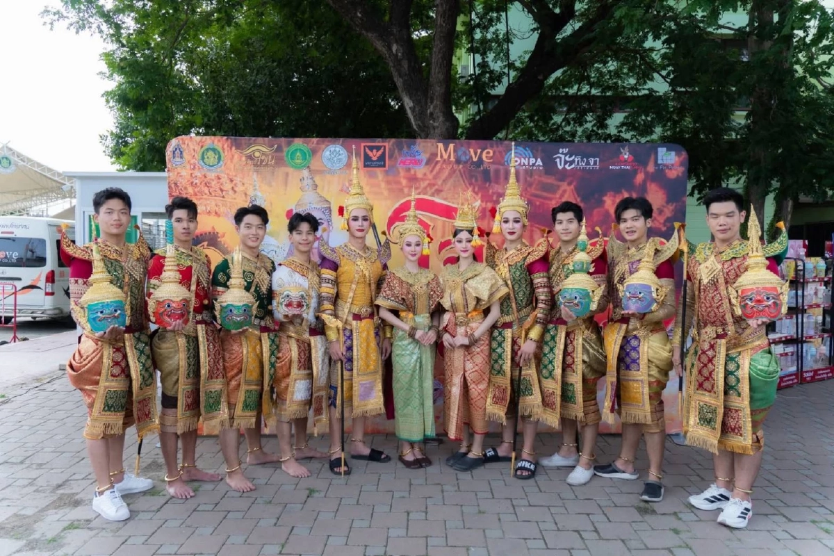 บวงสรวงเปิดกล้องซีรีส์ "โจงแดง" สืบสานมรดกวัฒนธรรมไทย