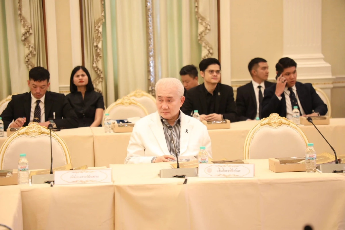 คืบหน้าพระเมรุมาศฯ "รองนายกฯ ศุภจี" ประชุมคณะกรรมการ ย้ำทุกขั้นตอนต้องสมพระเกียรติ