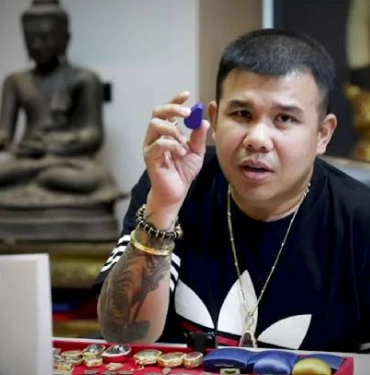 “โทน บางแค” รอดนอนคุก ปฏิเสธทุกข้อหา ยื่น 1 ล้านประกันตัว