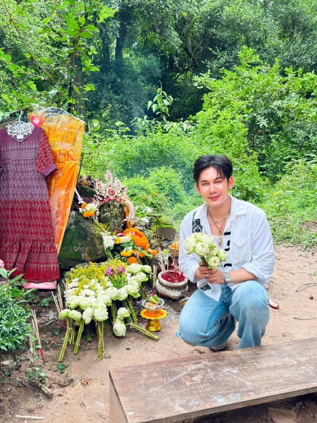 เลขปิงปอง - เลขธูป "ก๊อต จิรพัฒน์" สวดมนต์ยกบุญให้ปู่พญานาค ในวันเข้าพรรษา