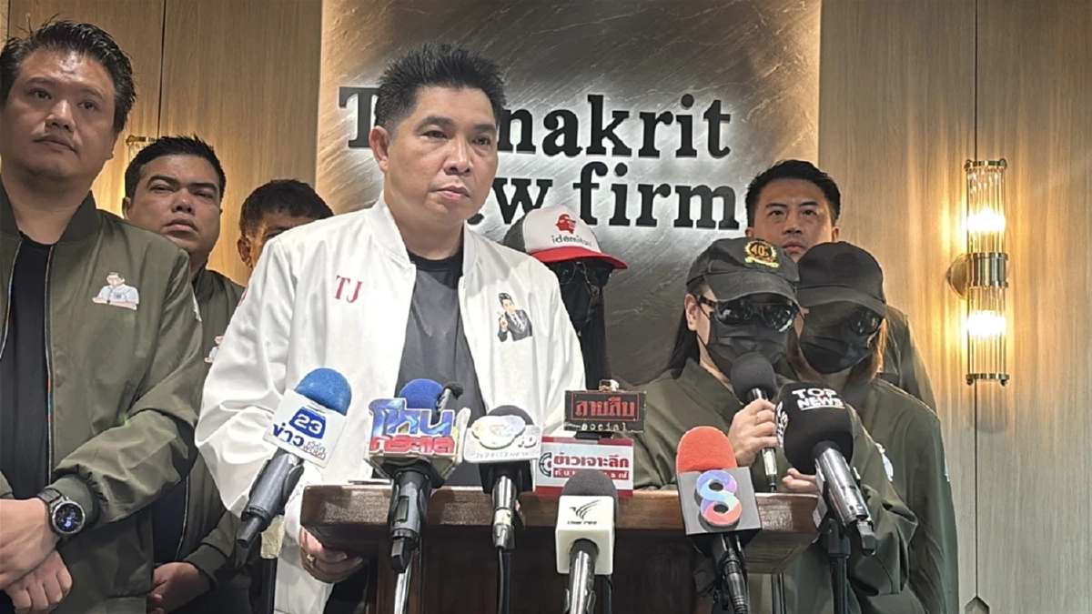 สั่งปลดฟ้าผ่า! "ดาบตำรวจ" ยัดข้อหายาสาวนับสิบ-ตั้งกลุ่มลับขายคลิปฉาว