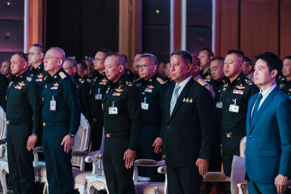 'อดุลย์' ปลุกวิธีคิดผู้นำบนเวที วปอ.บอ. รุ่น 3 ดัน ’THAIs : Five Forces, One Future‘