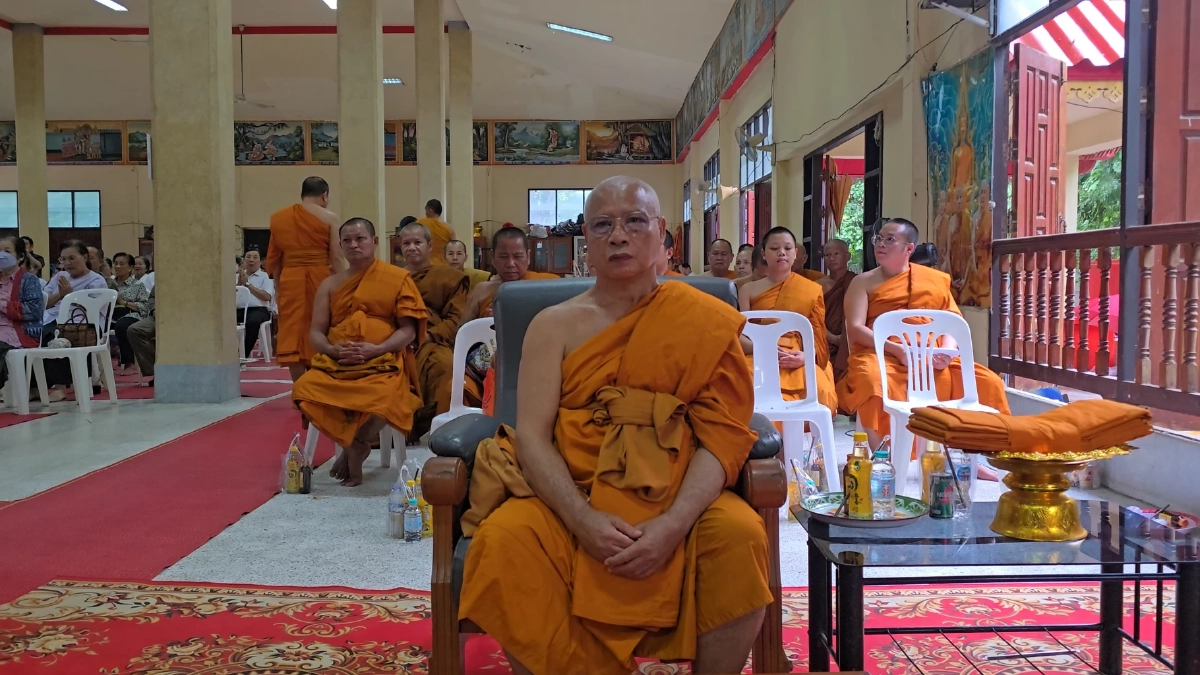 คณะสงฆ์หนุน "เจ้าอาวาสวัดป่าอดุลฯ" จี้ "ป้าดา" รีบขอขมา