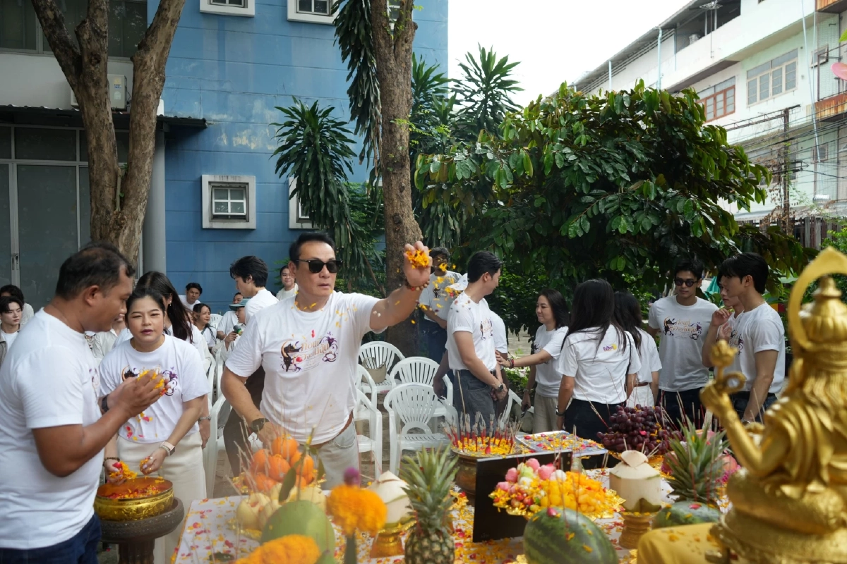 'ฟิล์ม จิรายุ – ดิว จิรเมธ'บวงสรวง Remember Me ซีรีส์วายสุดลึกลับ