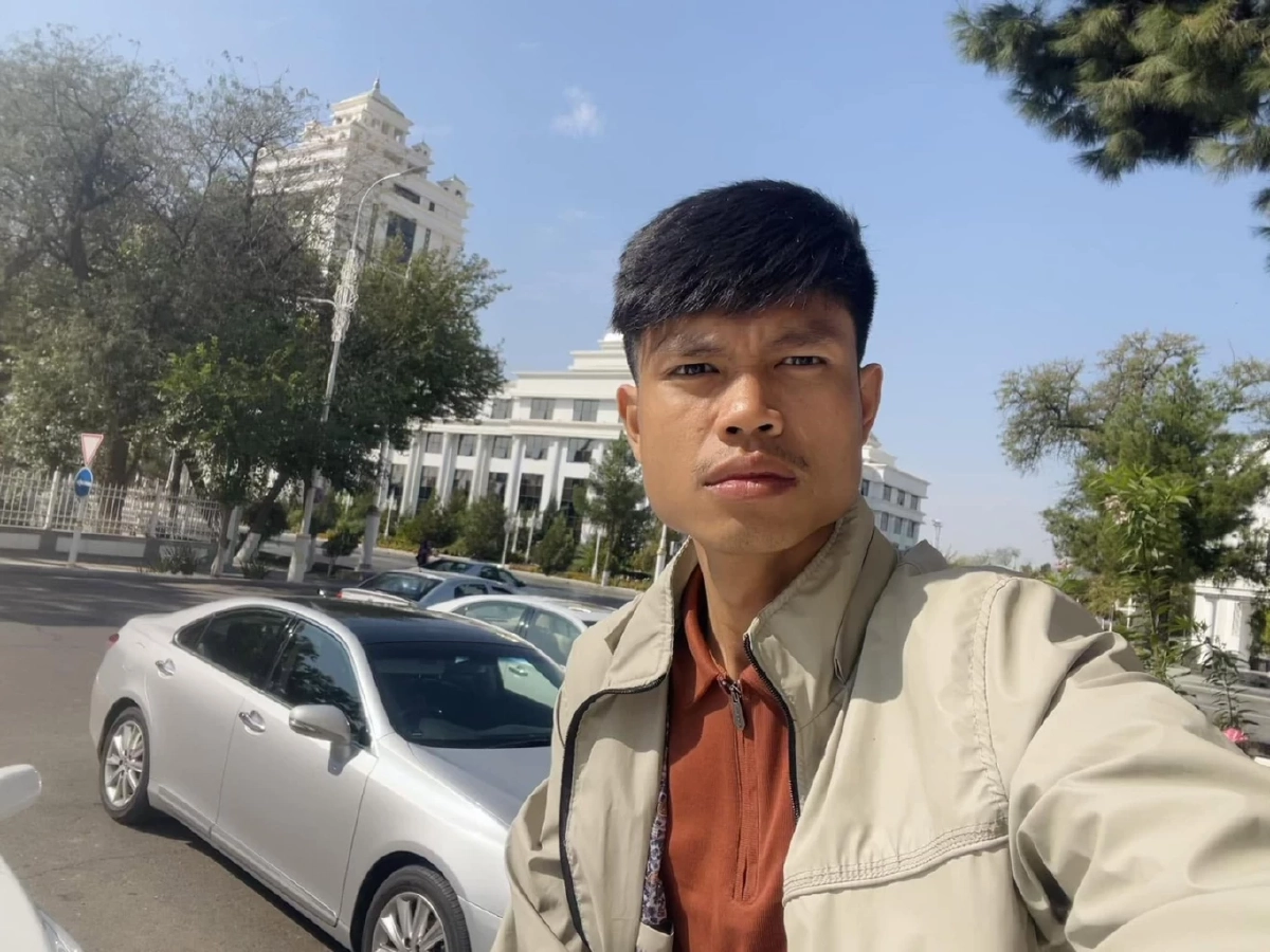 เตรียมพาร่าง 'ฮลุน โซโล่' กลับไปบำเพ็ญกุศล แฟนคลับร่วมวางดอกไม้อาลัย