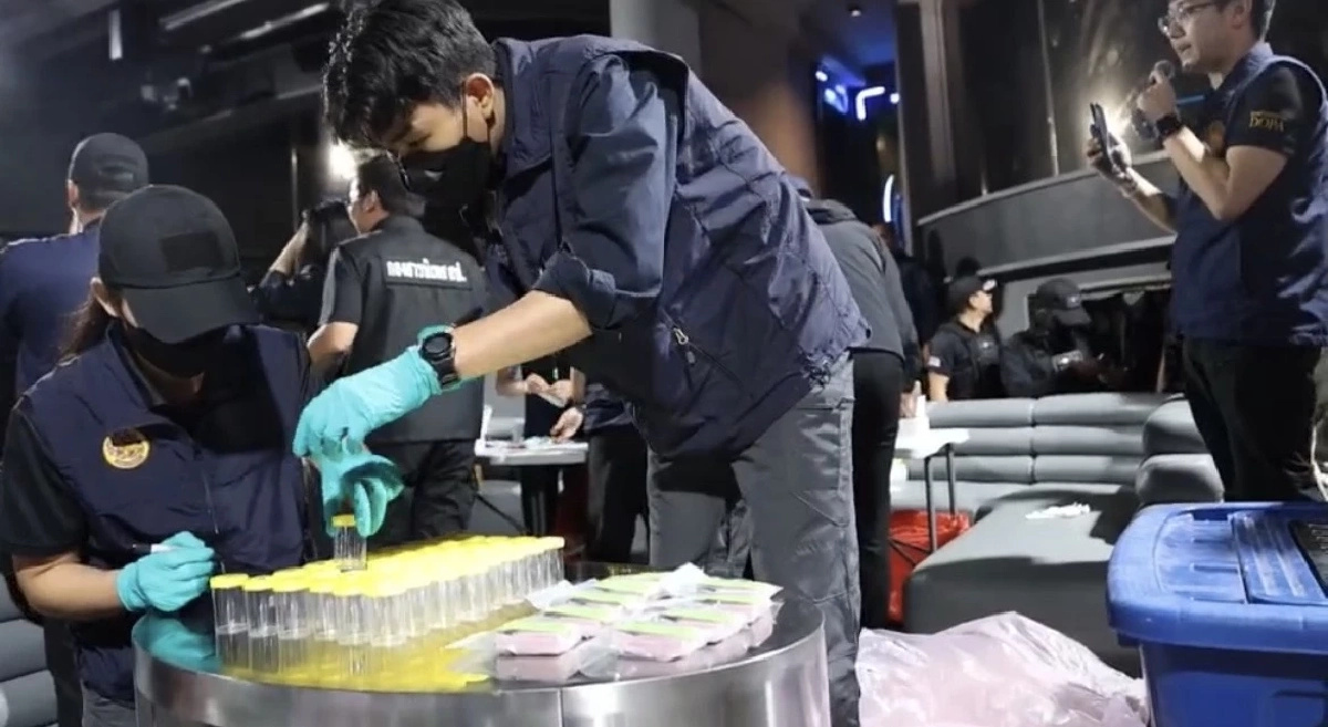 บุกจับผับจีนห้วยขวาง! DOPA S.W.A.T. ทลาย 577CLUB เปิดซ้ำ-อ้างชื่อตำรวจ