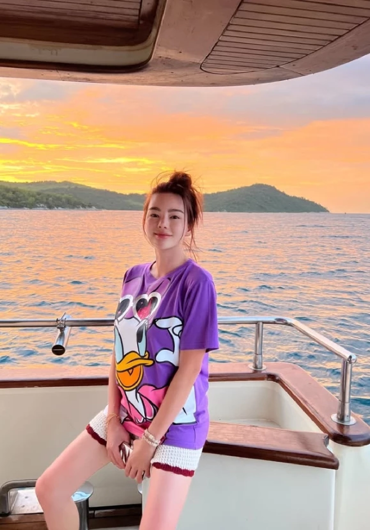 "มดดำ" พูดชวนสงสัย "ดิว อริสรา" จะมีข่าวดี 2-3 เด้ง เพราะผู้จัดการเผยแล้ว