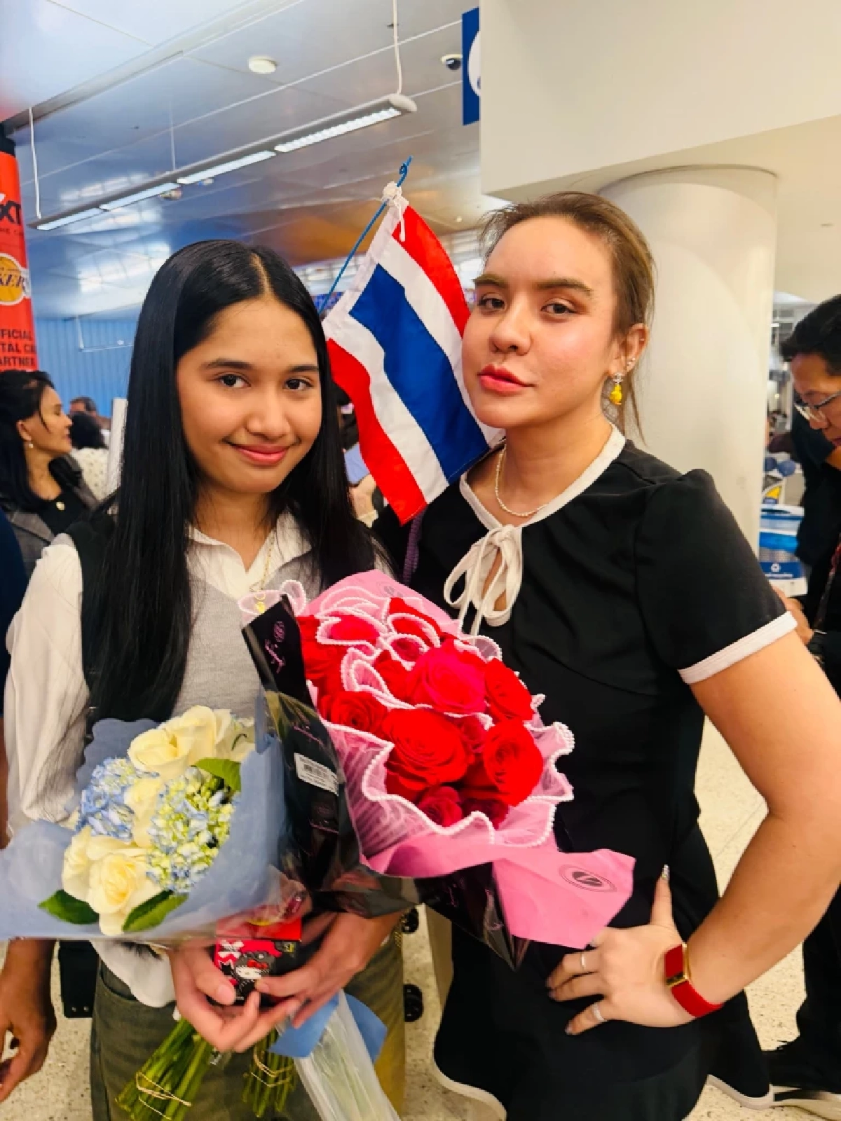 "เนเน่" เซอร์ไพรส์วันเกิดคุณแม่ ก่อนสู้ศึก AGT 2026 รอบ Live Show ที่ลอสแอนเจลิส