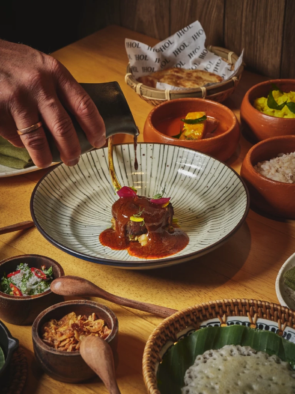 ปักหมุด “JHOL” นิยามใหม่ของอาหารอินเดีย ความอร่อยระดับมิชลิน 