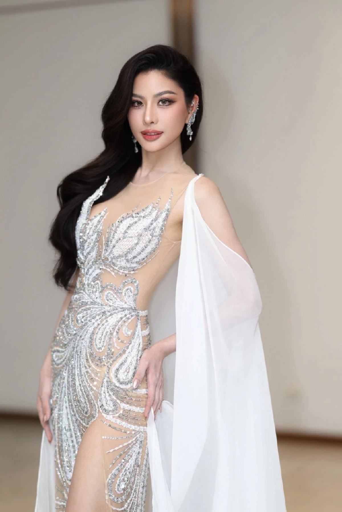"หนิง ปัทมา"  ลั่น! งดรับกระเช้า กางรายชื่อจำเลยล็อต 4 แย้มจ่อฟ้องเพิ่มระลอก 5