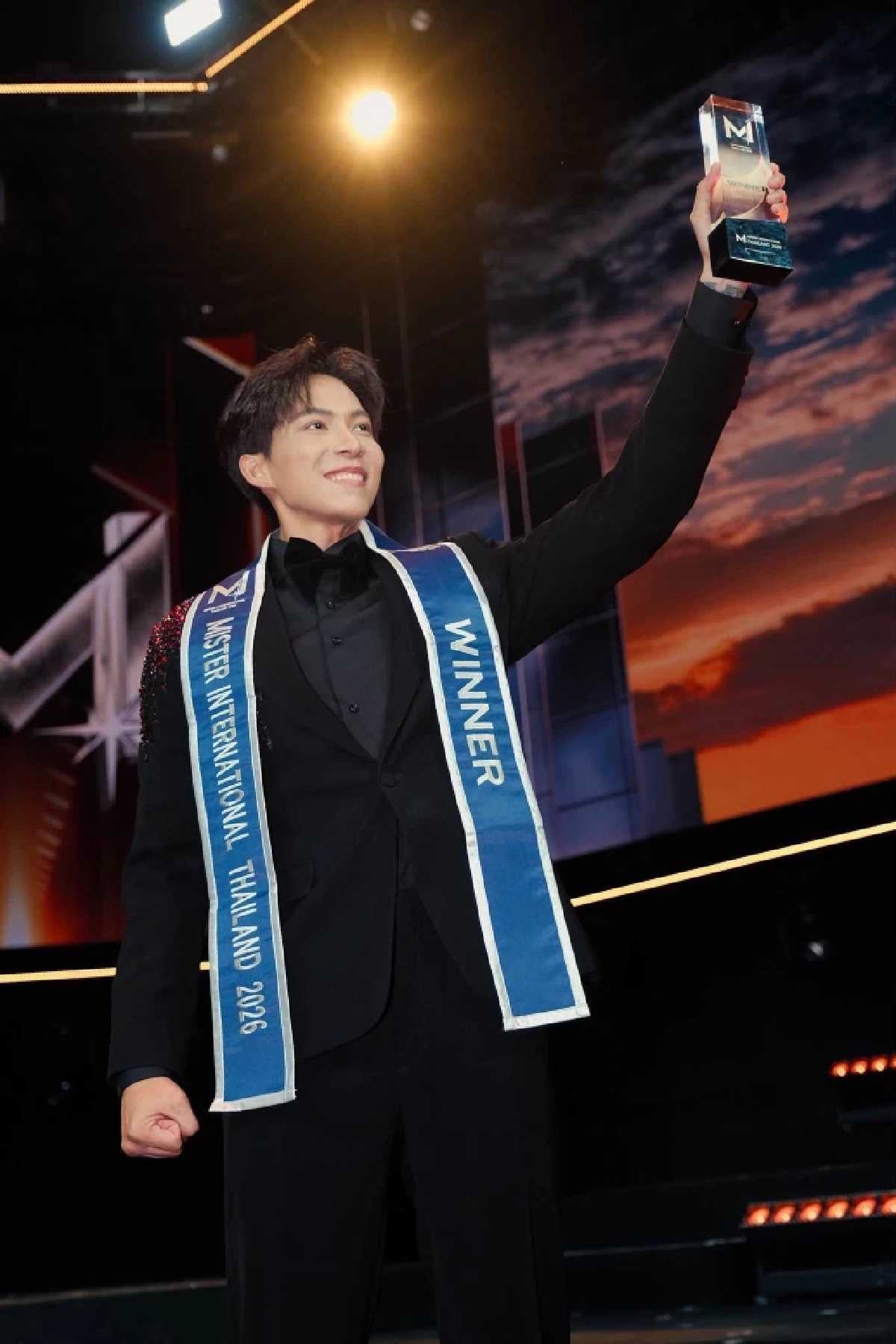 เปิดวาร์ป 'เอเอ วรัญญู' จากรองสู่ เจ้าตำแหน่ง Mister International Thailand 2026