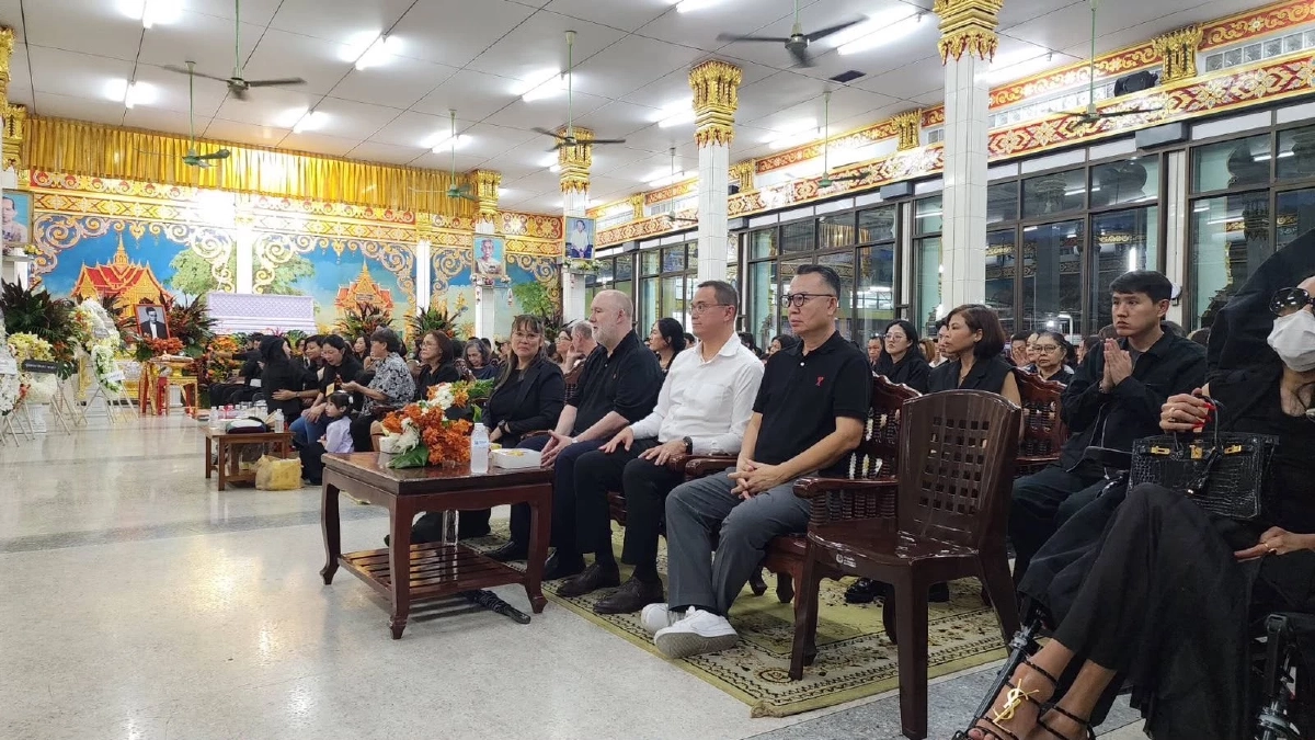 สุดอาลัย บรรยากาศพิธีสวดพระอภิธรรม "เร แมคโดนัลด์" คืนที่ 2