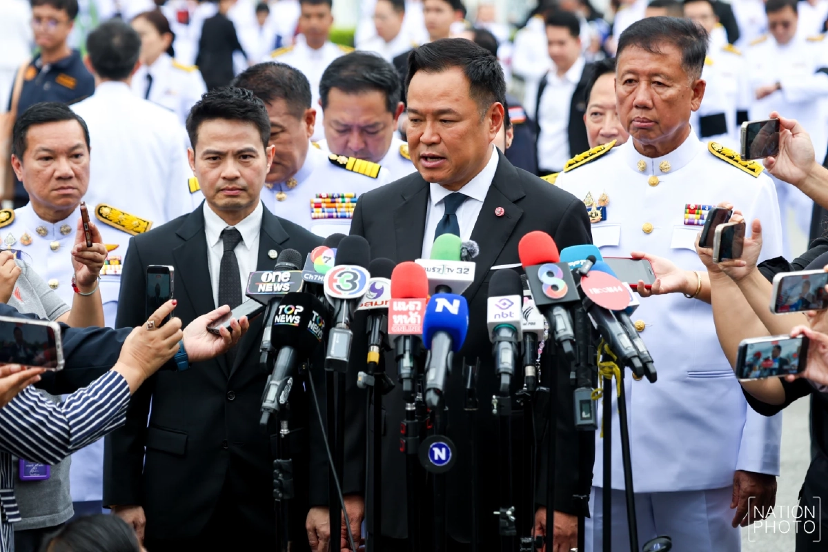 สลดเหตุยิง รร.เทพศิรินทร์ นนทบุรี ‘อนุทิน’ สั่งกำนัน-ผญบ. จับจริงคนพกปืน