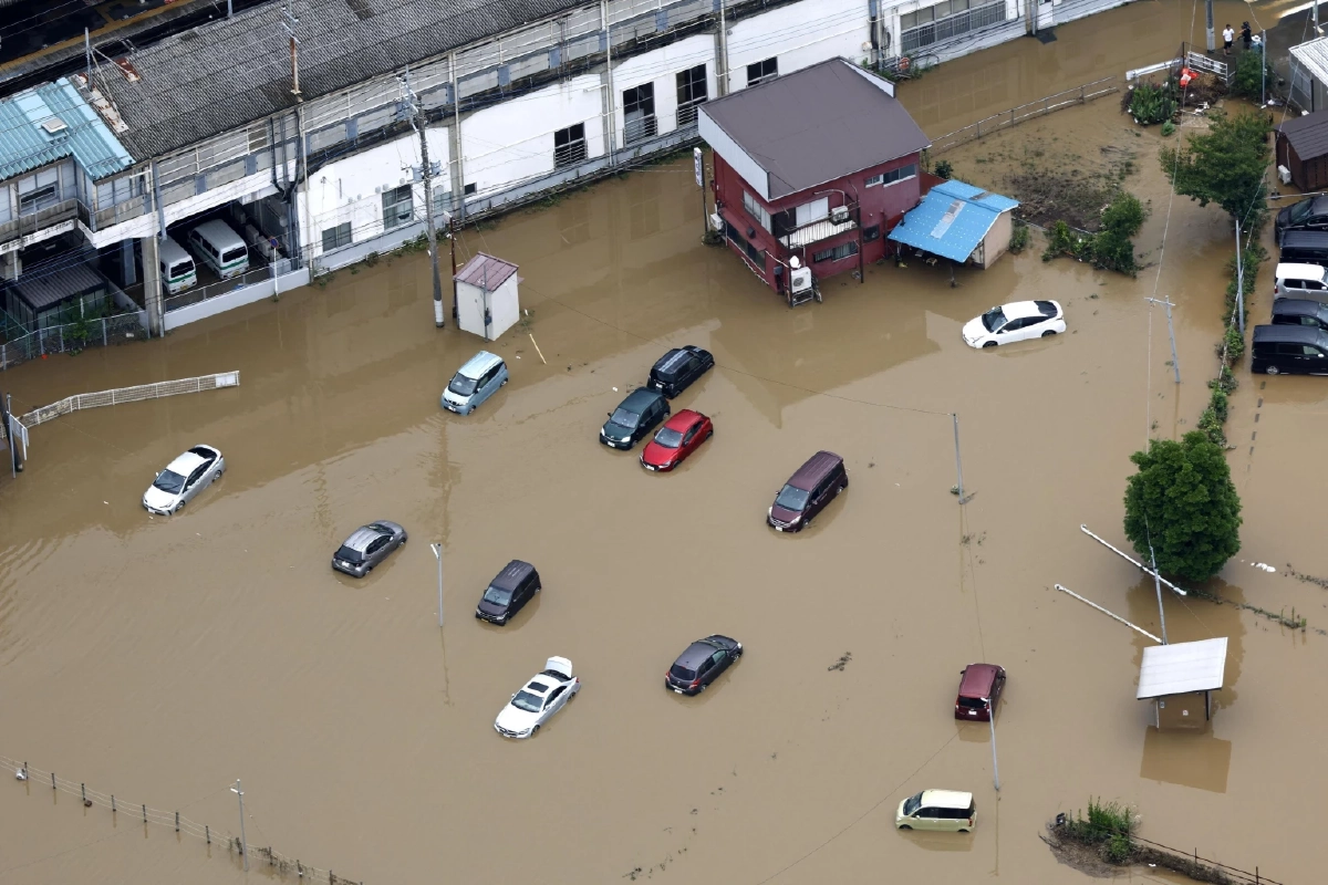 ญี่ปุ่นวิกฤต! ฝนถล่มชิบะ เตือนภัยสูงสุด ดับแล้ว 4 ราย ตัดขาดสนามบินนาริตะ