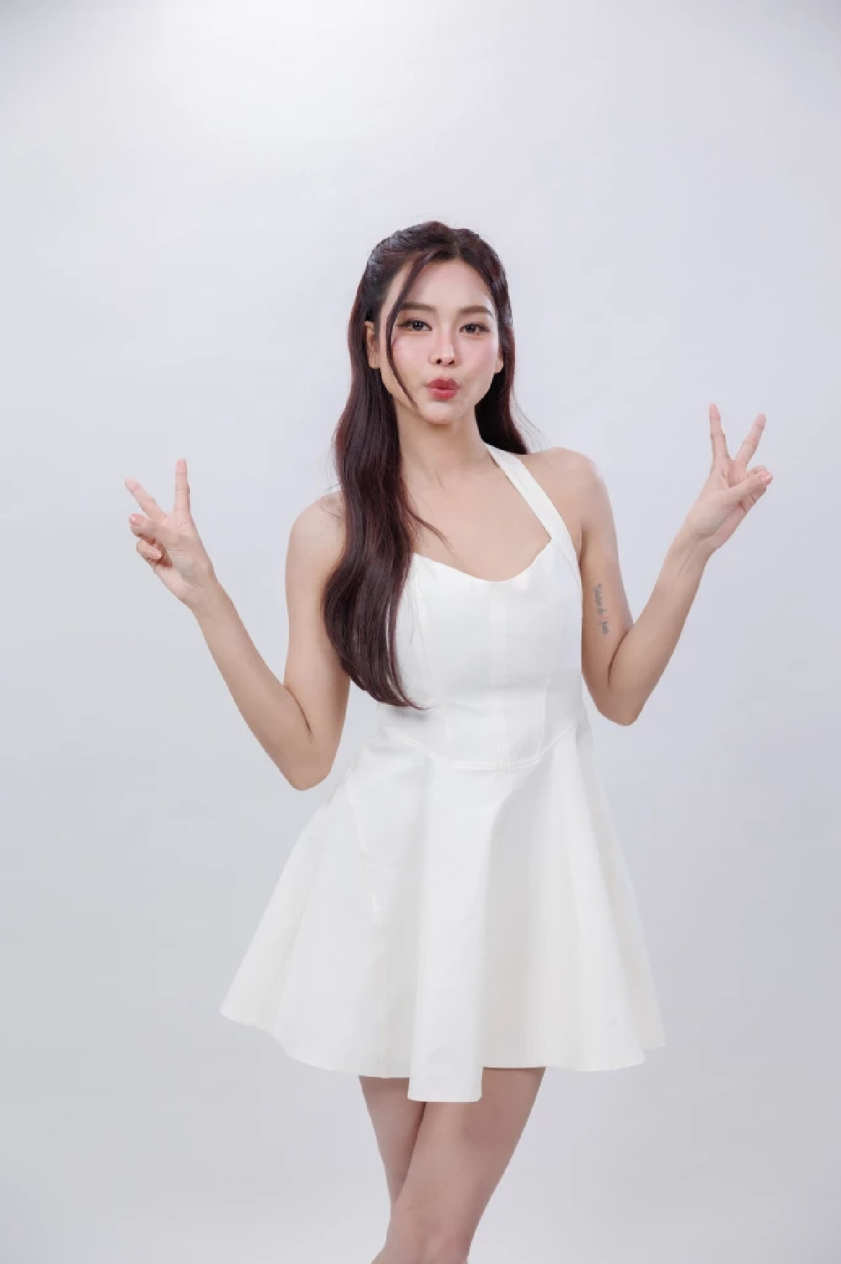"อิงฟ้า" ปล่อยซิงเกิลใหม่ ร่วมงาน "รัชโย" แร็ปเปอร์ดัง จัดเต็ม 7 เวอร์ชั่น