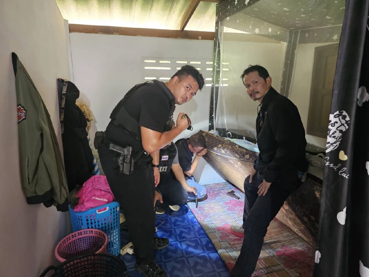 บุกรวบแก๊งเขมร "ฟอร์มช่าง" ขนอาวุธถล่มคู่อริ อัดคลิปข่มขวัญ