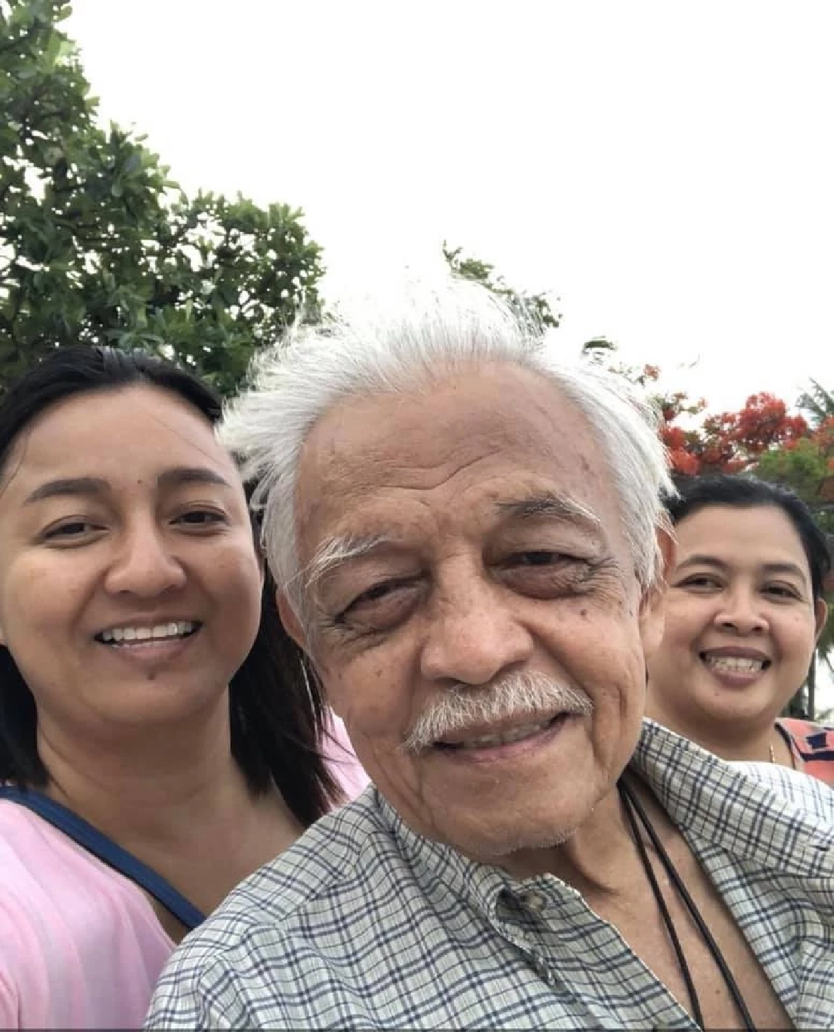 เปิดประวัติ "ตาหมู วิศิษฐ์" นักแสดงอาวุโส เส้นทางกว่า 60 ปี ดาวร้ายสู่ตำนานจอแก้ว