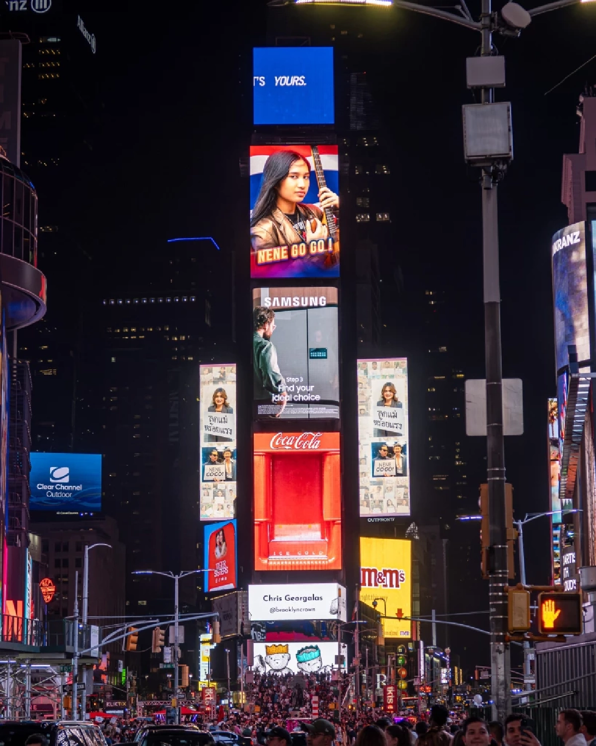 แรงใจคนไทยส่ง “เนเน่ รอยัล” ขึ้นจอยักษ์ Times Square สู้ศึก AGT  25 ส.ค.นี้