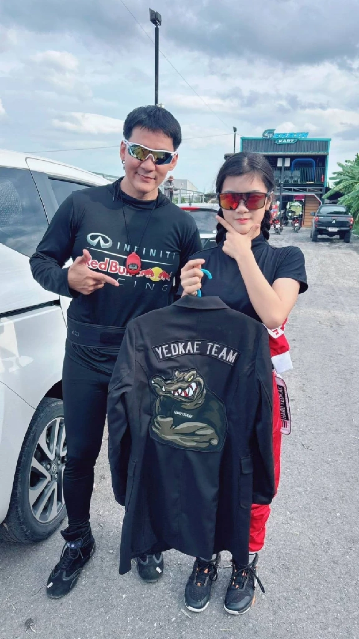 เปิดวาร์ป "น้องฮารุ นันทรังษี" ถูกสงสัยเป็นอะไรกับ "หม่อมเอ็กซ์" ล่าสุดเฉลยแล้ว