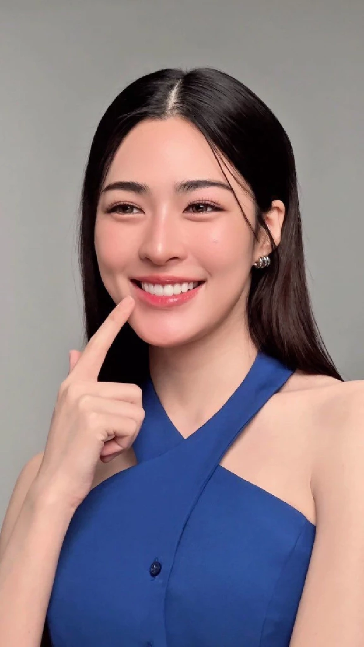 "หลิงหลิง คอง" นั่งแท่น ผู้หญิงสวยที่สุดในโลก & อันดับ 1 ไทย ปี 2026