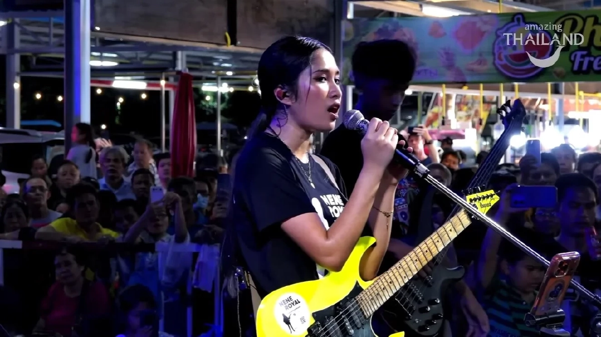 “เนเน่ รอยัล” ผงาดรับรางวัลใหญ่ ศิลปินหน้าใหม่นานาชาติ ที่ไอร์แลนด์