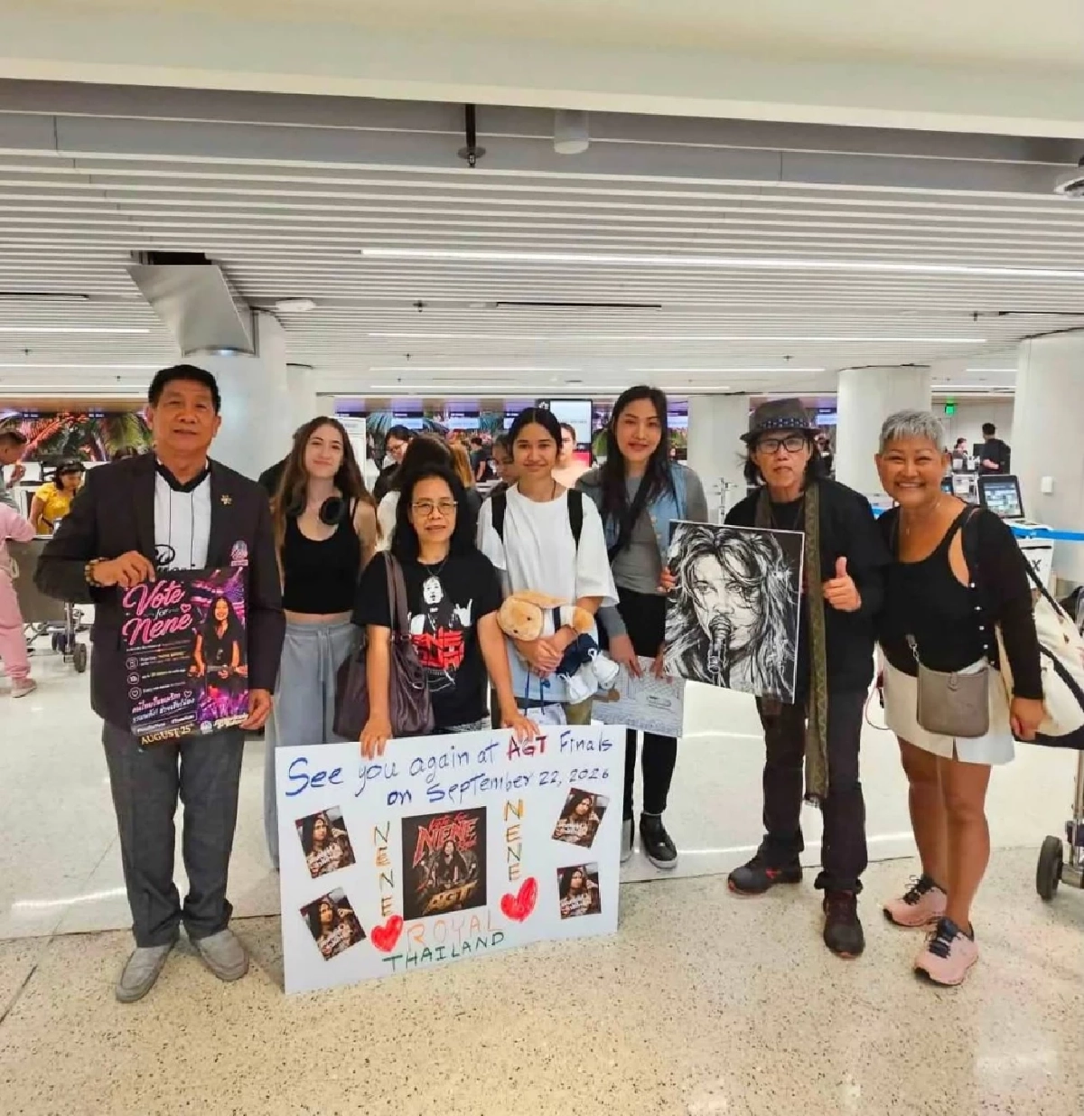 ต้อนรับกลับบ้าน! “น้องเนเน่ AGT” บินถึงภูเก็ตคืนนี้! เติมพลังใจก่อนชิงแชมป์