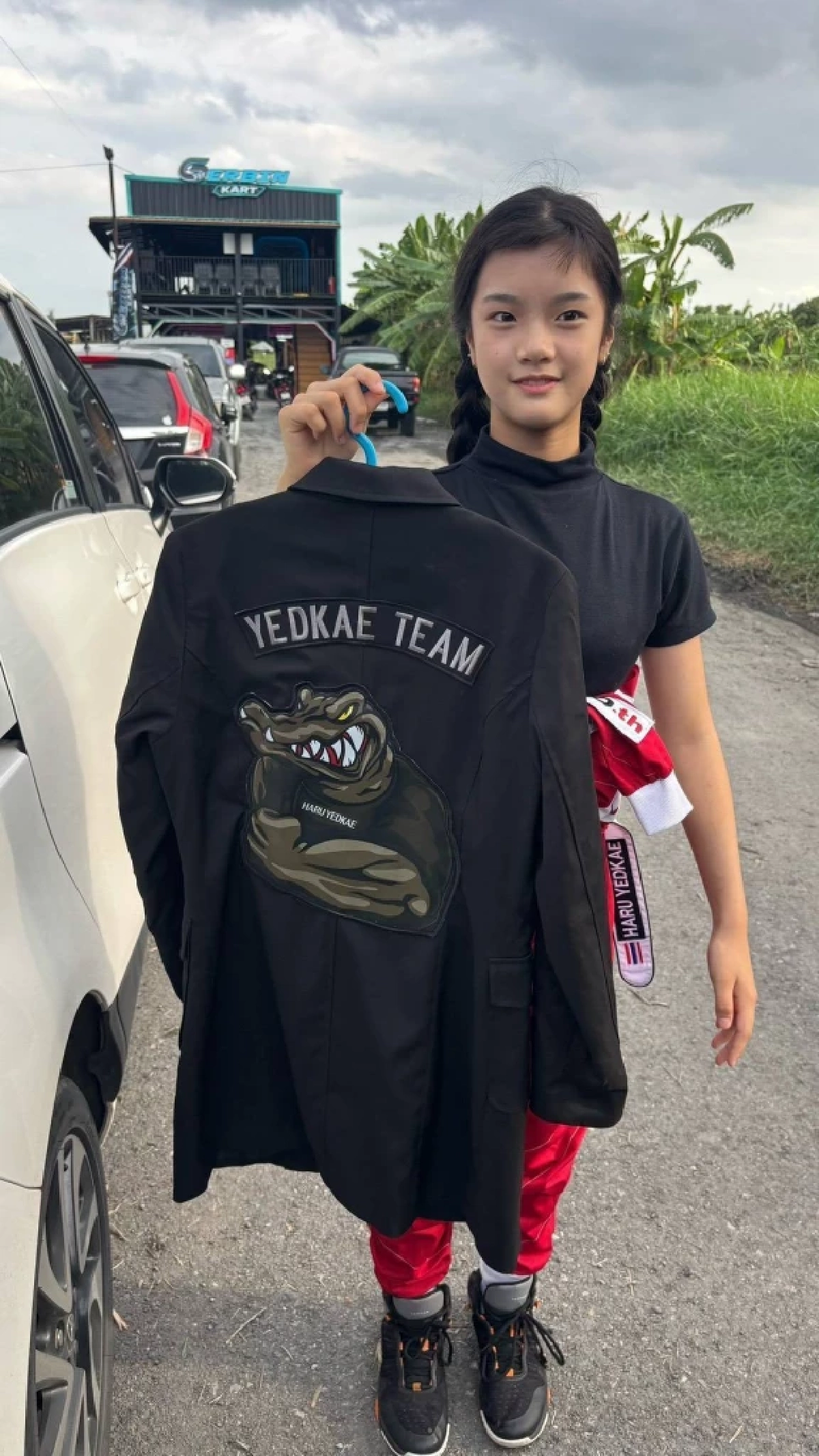 เปิดวาร์ป "น้องฮารุ นันทรังษี" ถูกสงสัยเป็นอะไรกับ "หม่อมเอ็กซ์" ล่าสุดเฉลยแล้ว