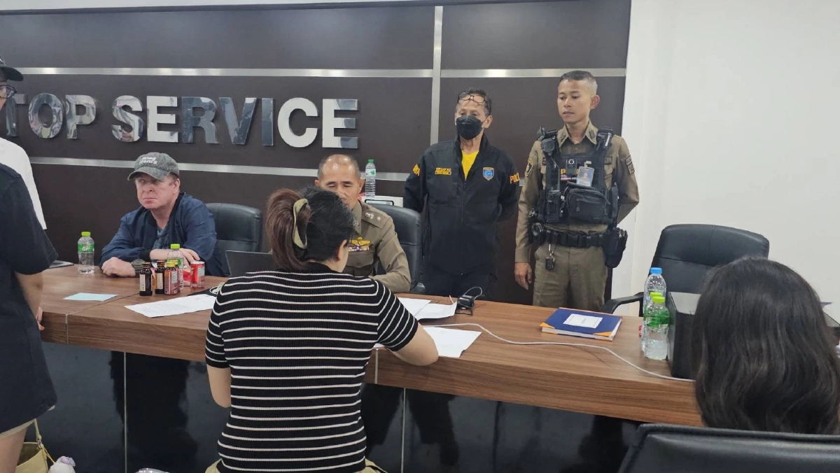 โผล่แจ้งจับเพิ่ม! เจ้าของร้านสมุนไพร จำหน้าได้ แก๊ง ตร.ปลอม อุ้มรีดเงินได้