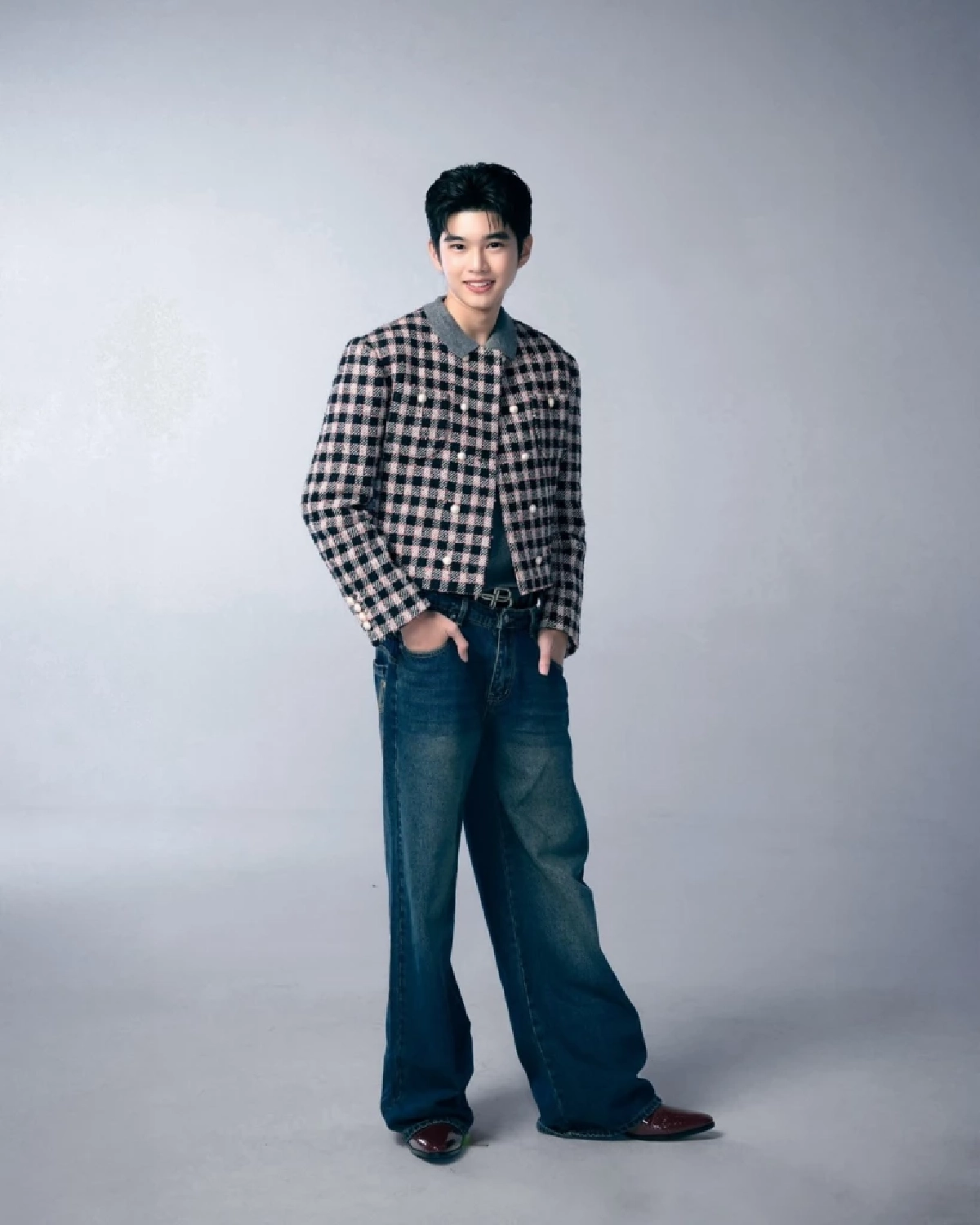 'ไอเดีย บัฟเฟตต์' ดาวรุ่ง Gen Z หล่อละมุน ฝีมือเกินวัย ไม่ได้มีดีแค่การแสดง
