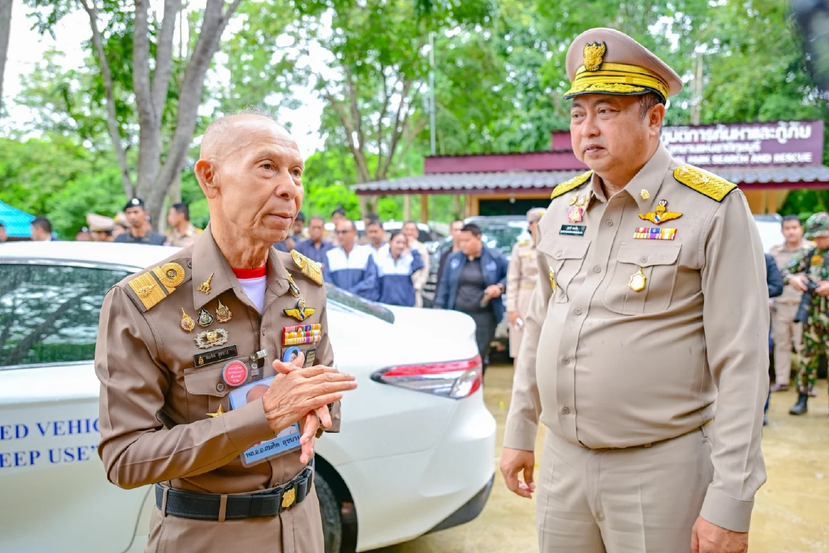 บวงสรวงตัด "ไม้จันทน์หอม" กุยบุรี 20 ต้น ใช้ในงานพระราชพิธีพระศพ