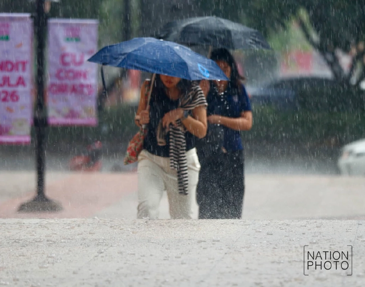 ไขข้อสงสัย ทำไมกรุงเทพฯ ฝนถึงชอบตกตอนเลิกงาน เป๊ะเหมือนนัดไว้
