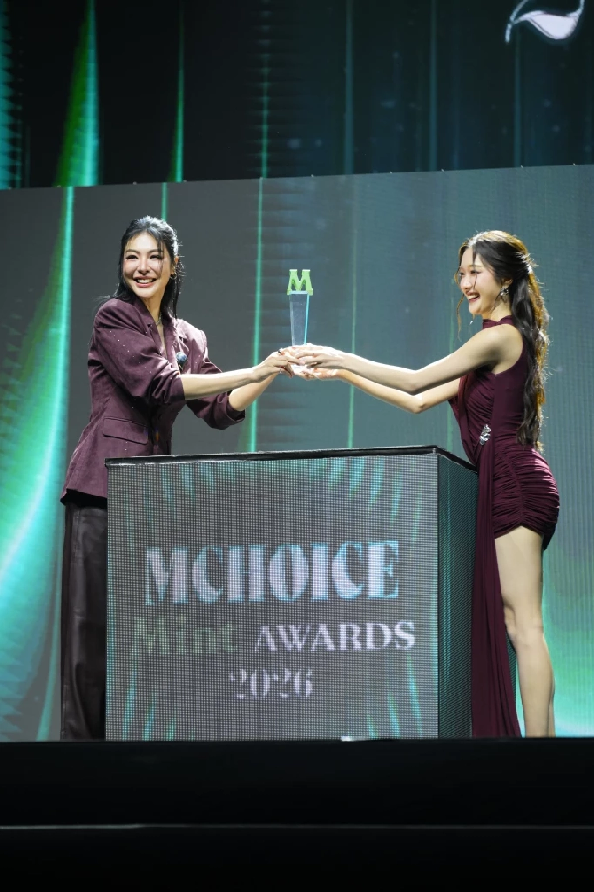 สรุปผลรางวัล 'Mchoice & Mint Awards 2026' 13 รางวัล ใครคว้าไปบ้างเช็กลิสต์