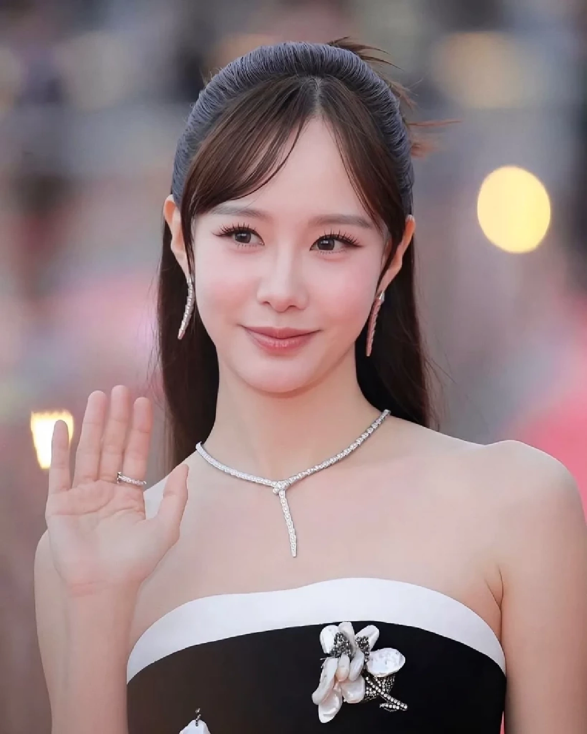 "เต้ย จรินทร์พร" จ่อฟ้องหมิ่น เกรียนคีย์บอร์ดคอมเมนต์คุกคาม
